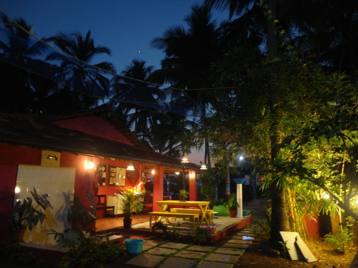 The Yuppi Hippi Female Hostel Anjuna Eksteriør billede
