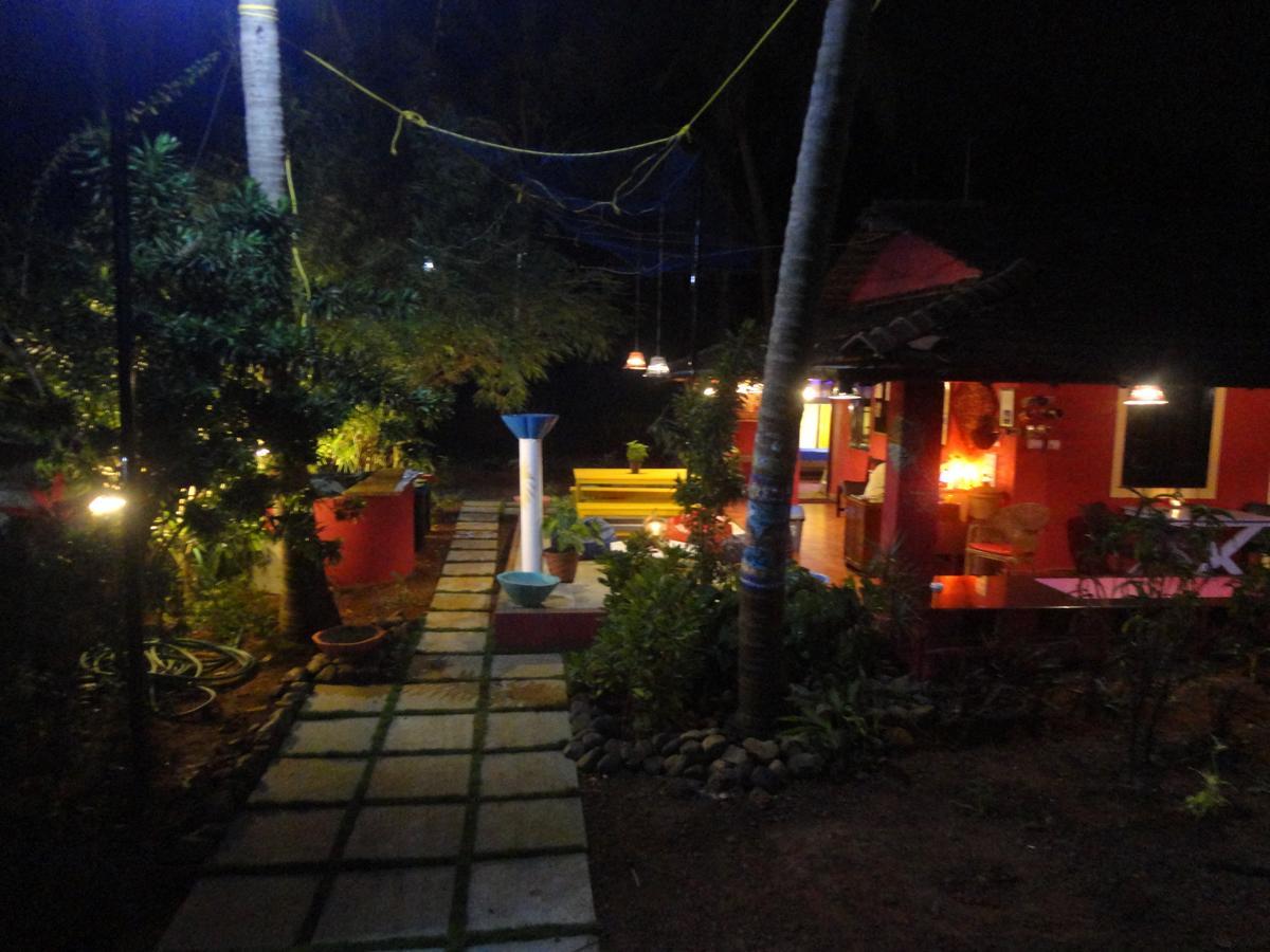 The Yuppi Hippi Female Hostel Anjuna Eksteriør billede